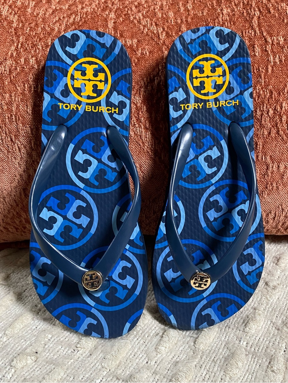 {Tory Burch} Flip Flops - Picture 2 of 7